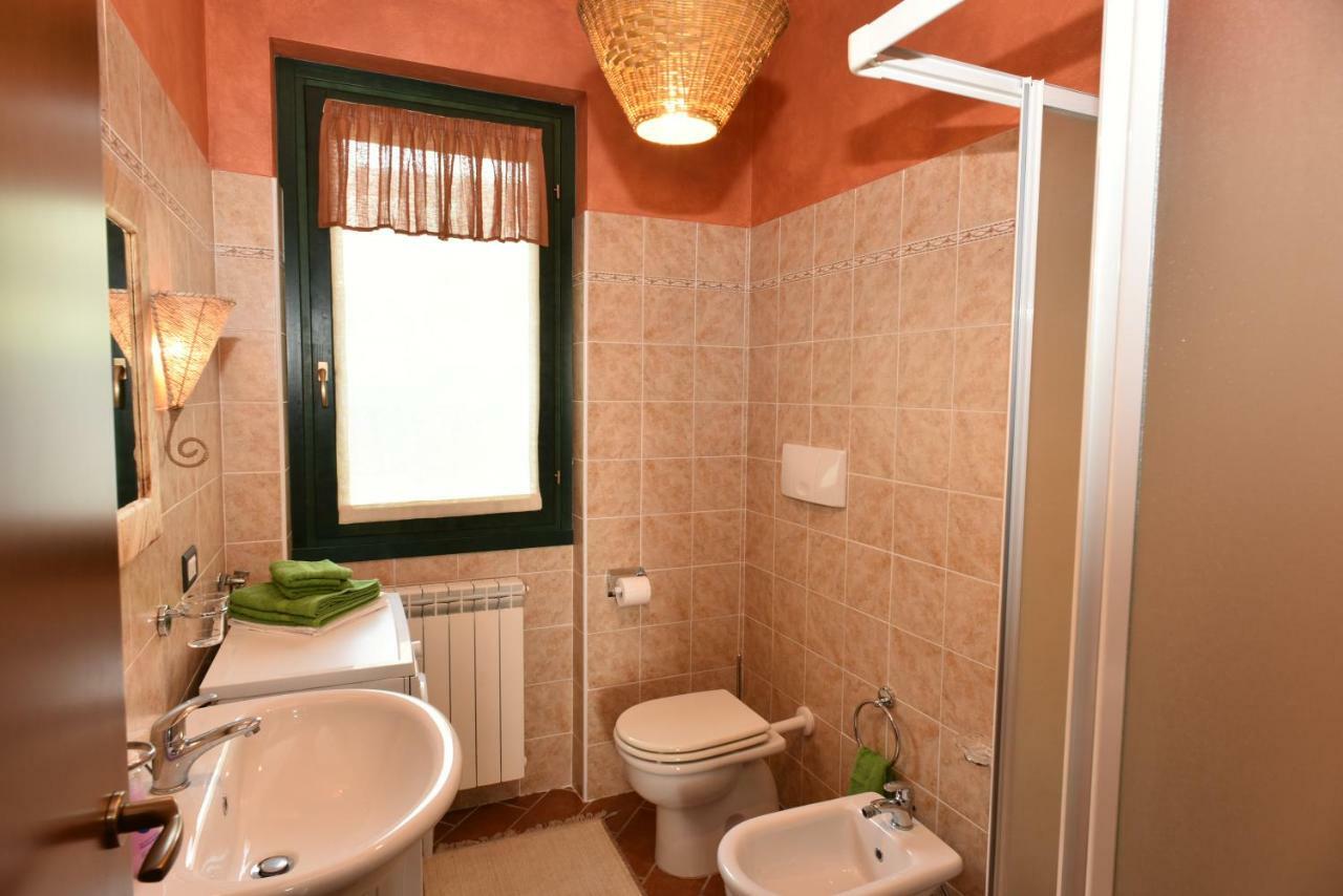 Holiday Apartment Albachiara Tavernola Bergamasca Extérieur photo